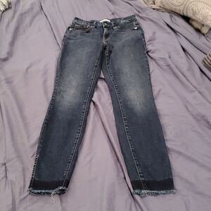 Dark wash Good American skinny jeans size 25